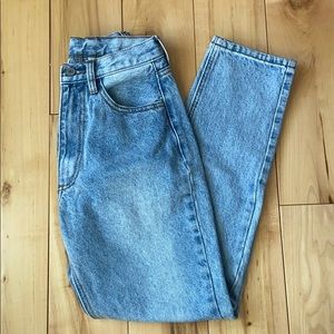 Brandy Melville J. Galt Mom Jeans